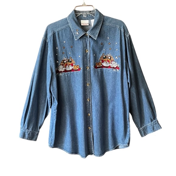 Bobbie Brooks Tops - Vintage denim graphic embroidered Noah’s ark shirt